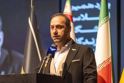 سازندگان نباید صرفاً پیمانکار تلقی شوند؛ آنان شرکای توسعه کشورند